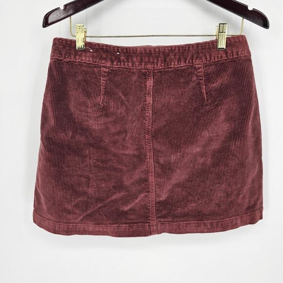 American Eagle Wine Stretch Corduroy Boho Retro 90s Y2K Mini Skirt 8R Academia - Picture 2 of 6